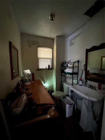 515 Iron Bridge, Lorena, TX 76655