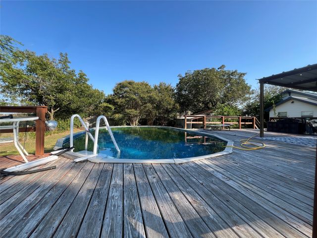 515 Iron Bridge, Lorena, TX 76655