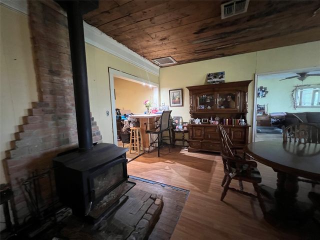 515 Iron Bridge, Lorena, TX 76655