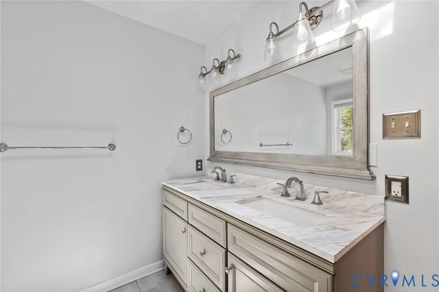 14307 Long Gate Rd, Midlothian, VA 23112