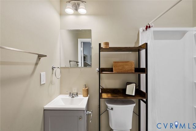 14307 Long Gate Rd, Midlothian, VA 23112