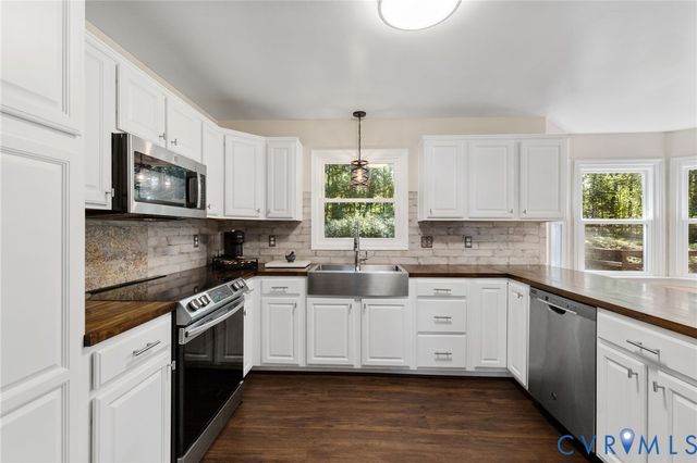 14307 Long Gate Rd, Midlothian, VA 23112