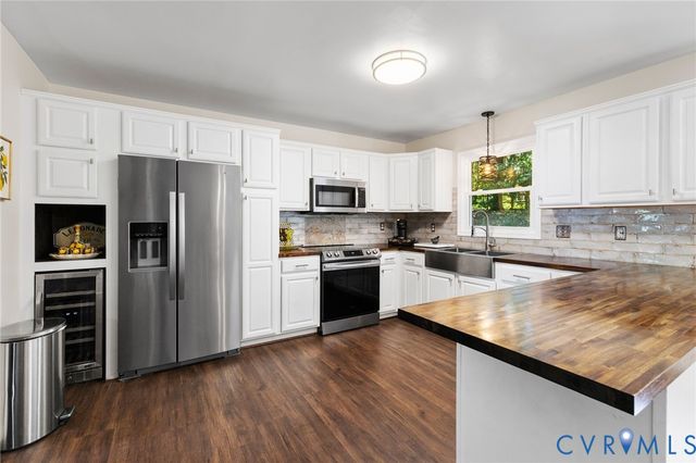 14307 Long Gate Rd, Midlothian, VA 23112