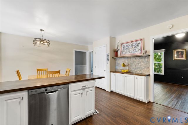 14307 Long Gate Rd, Midlothian, VA 23112