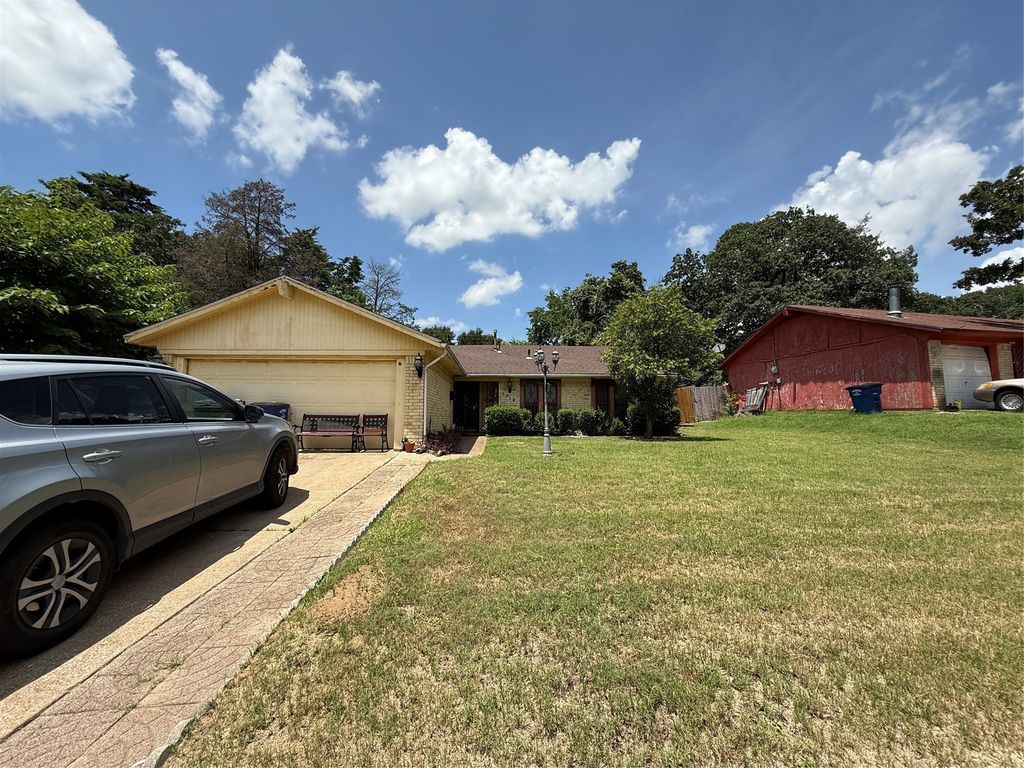 7315 Ridgewick Drive, Dallas, TX 75217