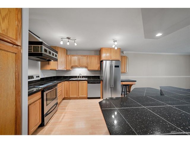 715 S Alton Way 4B, Denver, CO 80247