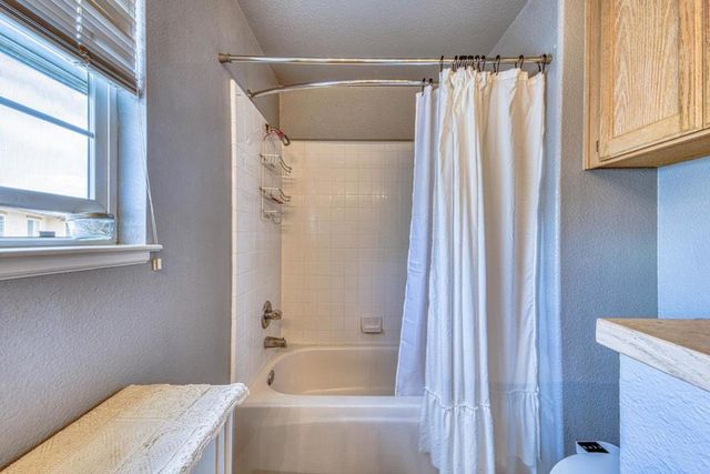 11 Newington Circle, Salinas, CA 93906