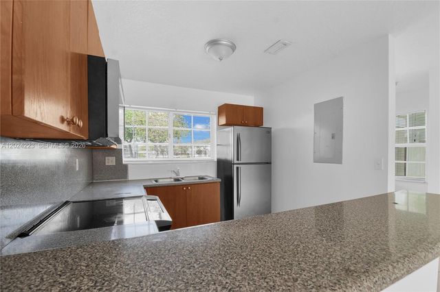 13958 SW 260th St 101, Homestead, FL 33032