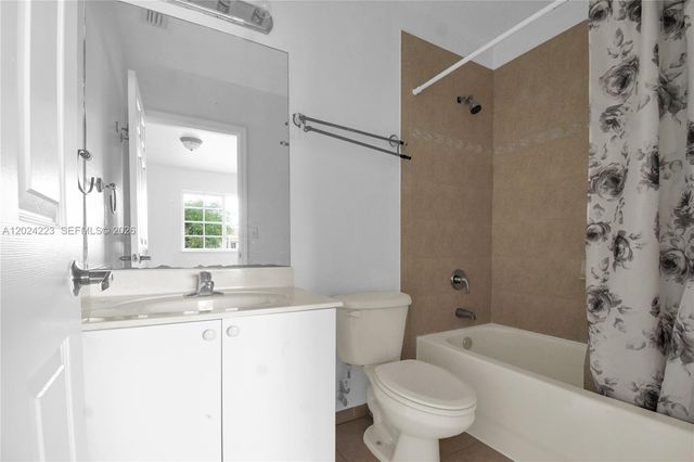13958 SW 260th St 101, Homestead, FL 33032