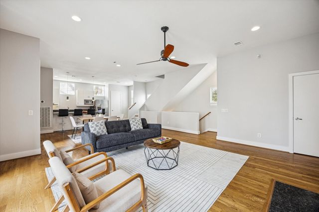 2404 Fairview Street C, Houston, TX 77006