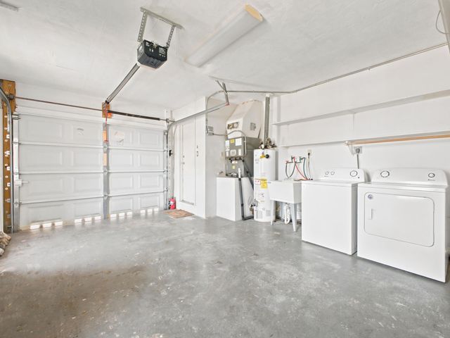 8400 Sunset Strip, Sunrise, FL 33322