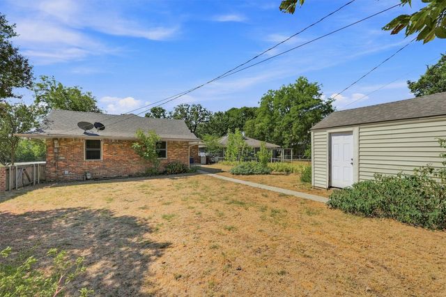 901 W Hanna Street, Denison, TX 75020