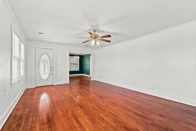 901 W Hanna Street, Denison, TX 75020