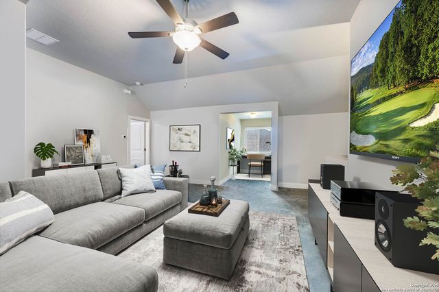 316 Ballad Blfs, Spring Branch, TX 78070