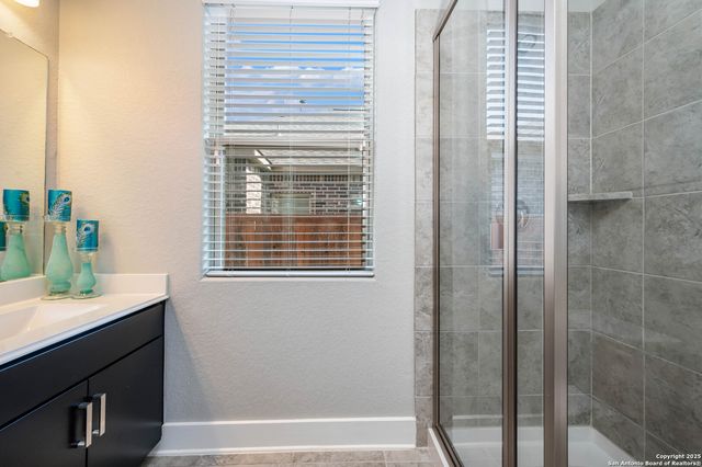 316 Ballad Blfs, Spring Branch, TX 78070