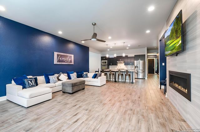 316 Ballad Blfs, Spring Branch, TX 78070