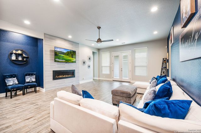316 Ballad Blfs, Spring Branch, TX 78070