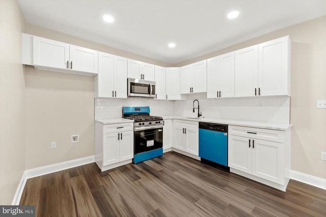 6826 N 15TH ST, Philadelphia, PA 19126