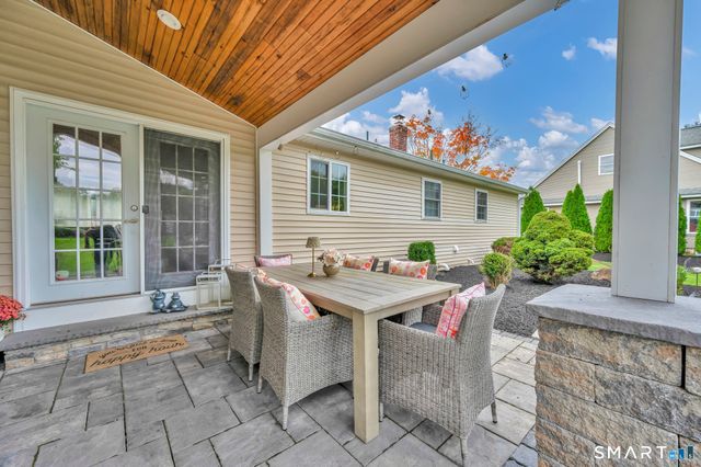 207 Manor Road, Southington, CT 06479