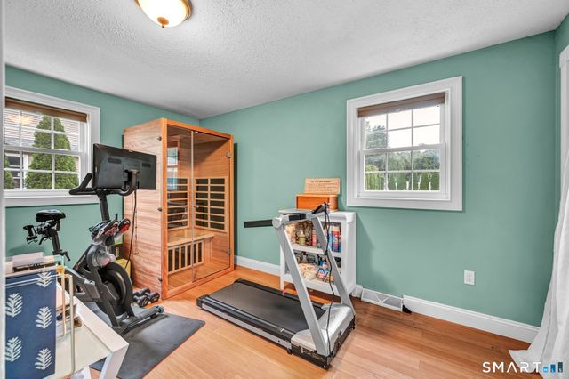 207 Manor Road, Southington, CT 06479