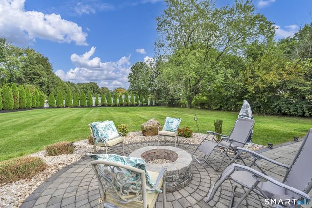 207 Manor Road, Southington, CT 06479