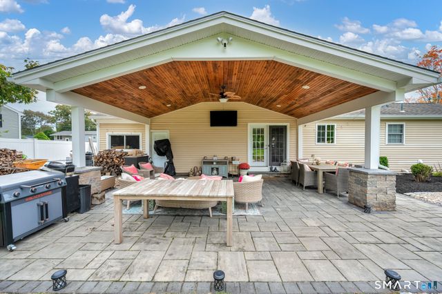 207 Manor Road, Southington, CT 06479