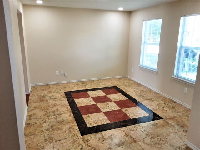 205 Rinehardt ST, Hutto, TX 78634