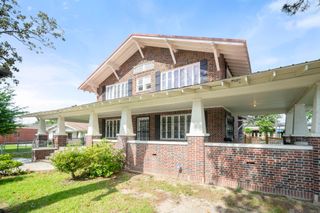 1851 Plank Rd, Baton Rouge, LA 70802