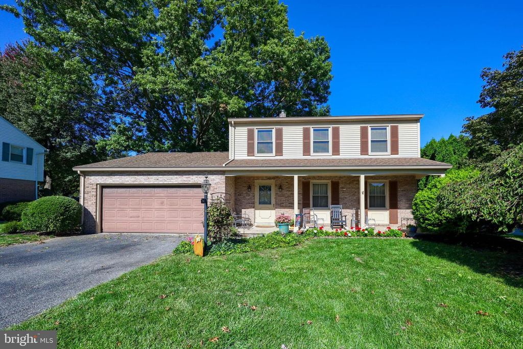 343 LONGMEADOW RD, Lancaster, PA 17601