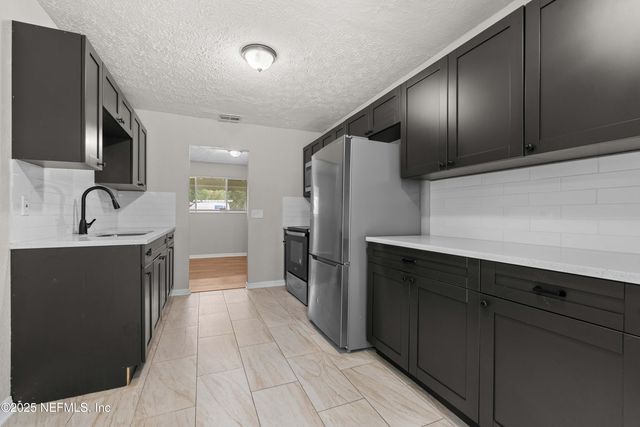 9635 NORFOLK Boulevard, Jacksonville, FL 32208