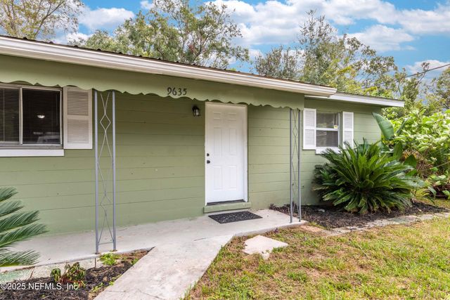 9635 NORFOLK Boulevard, Jacksonville, FL 32208