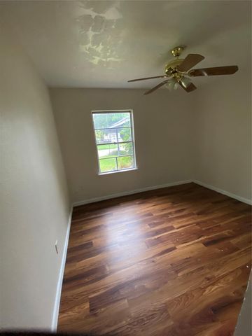 5719 Beldart Street, Houston, TX 77033