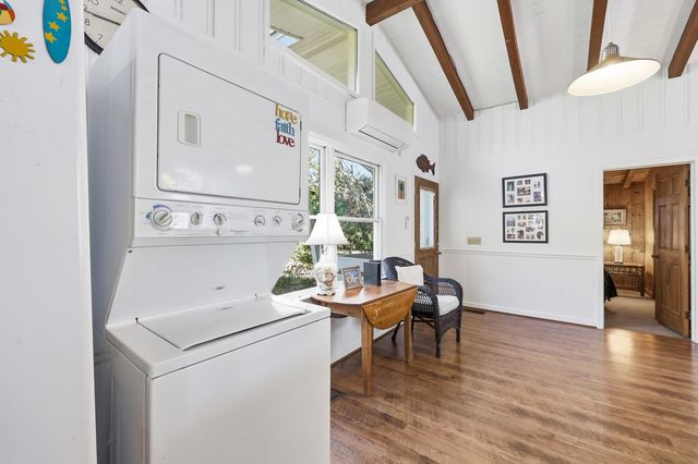 91 Parker Dr., Pawleys Island, SC 29585