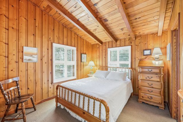 91 Parker Dr., Pawleys Island, SC 29585