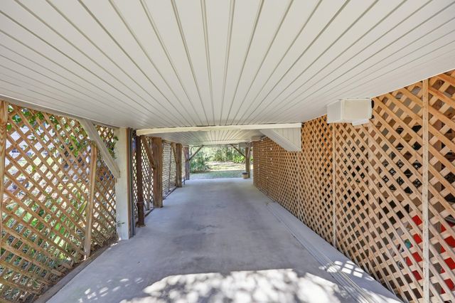 91 Parker Dr., Pawleys Island, SC 29585