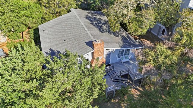 91 Parker Dr., Pawleys Island, SC 29585