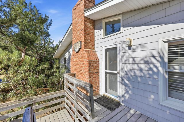 91 Parker Dr., Pawleys Island, SC 29585