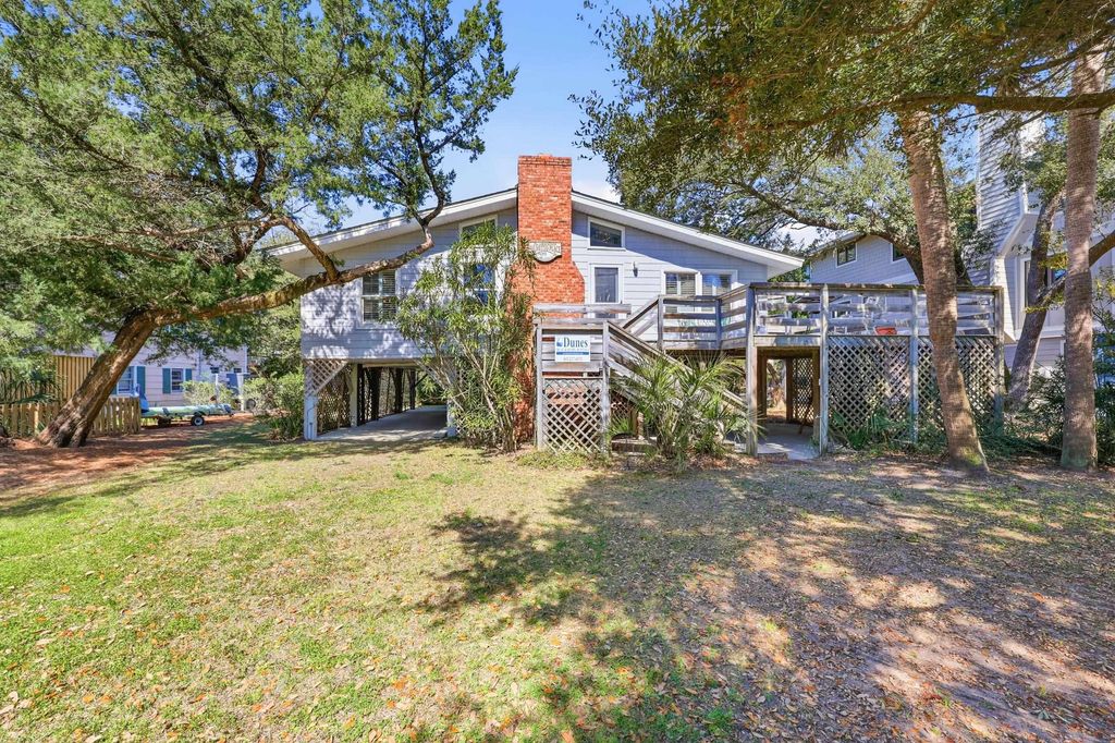 91 Parker Dr., Pawleys Island, SC 29585
