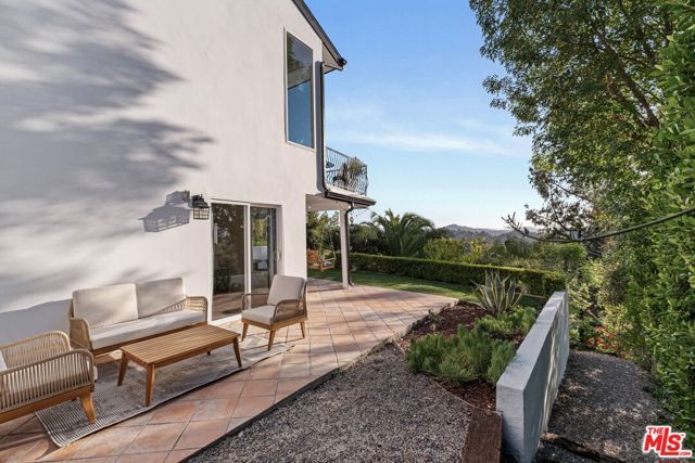 4927 Alatar Drive, Woodland Hills (los Angeles), CA 91364