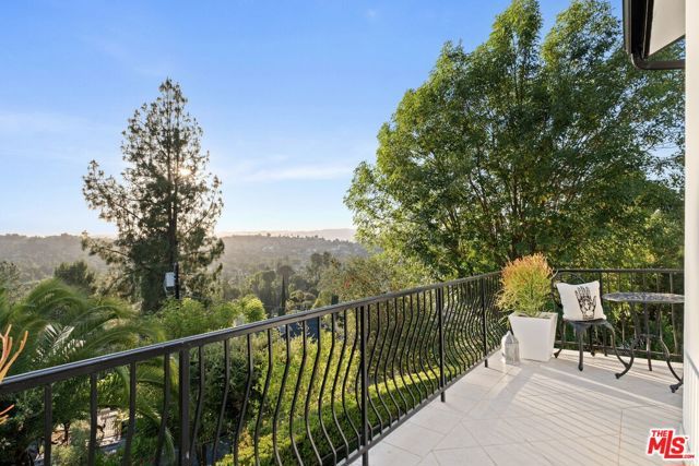 4927 Alatar Drive, Woodland Hills (los Angeles), CA 91364