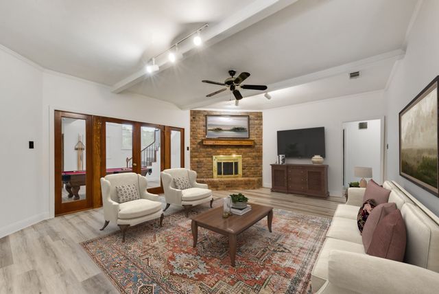 2735 Steamboat Circle, Arlington, TX 76006