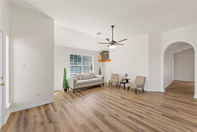 1392 Spanish Oak Trail, Whitney, TX 76692