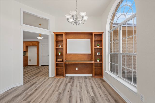 1392 Spanish Oak Trail, Whitney, TX 76692