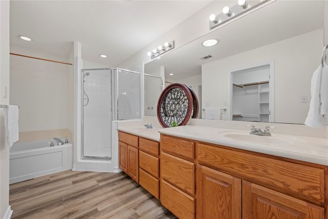 1392 Spanish Oak Trail, Whitney, TX 76692