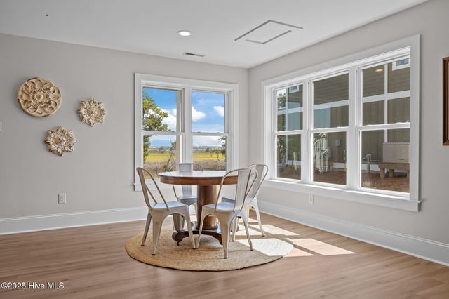 10530 Coast Guard Road, Emerald Isle, NC 28594