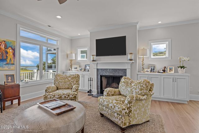 10530 Coast Guard Road, Emerald Isle, NC 28594