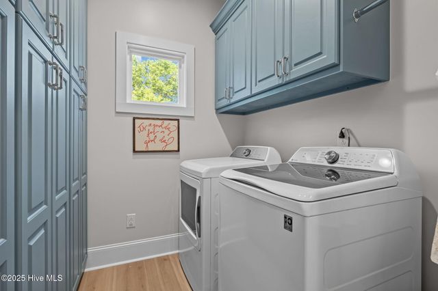 10530 Coast Guard Road, Emerald Isle, NC 28594