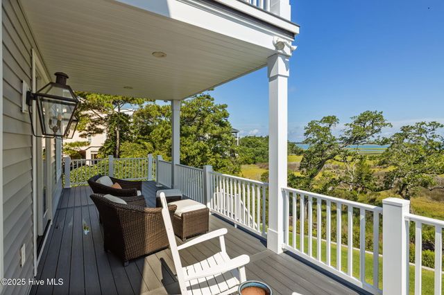 10530 Coast Guard Road, Emerald Isle, NC 28594