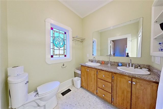 912 Carpenter Street, Brunswick, GA 31520