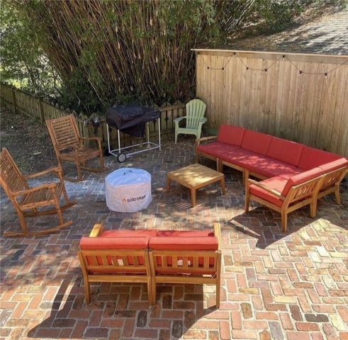 912 Carpenter Street, Brunswick, GA 31520